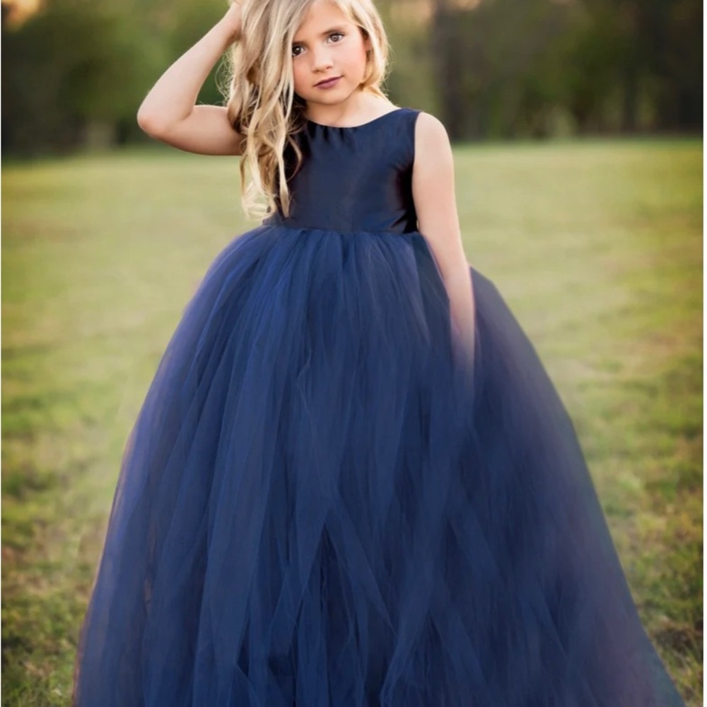 Beautiful Flower girl dress Tutugirl Brand 4T